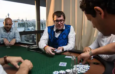 Mesa de Póker Hold'em Texas, foto 3 de 4